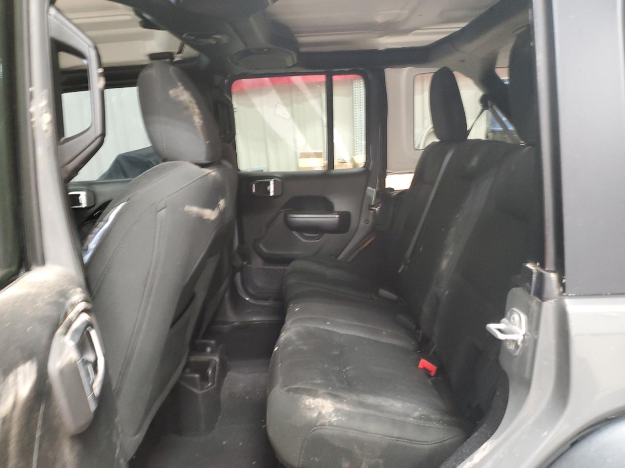 Jeep Wrangler Sport Image 9