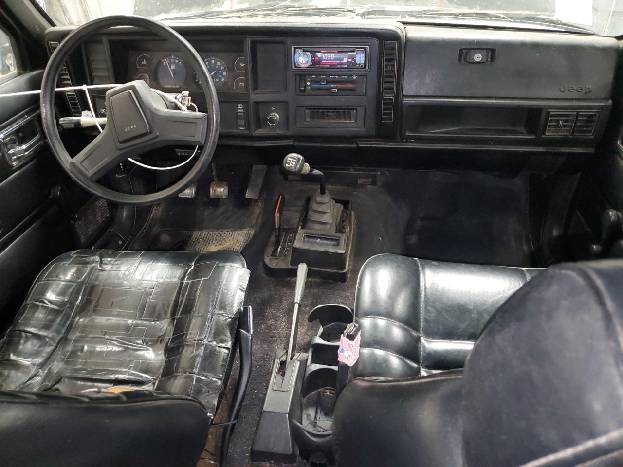 Jeep Cherokee Image 5