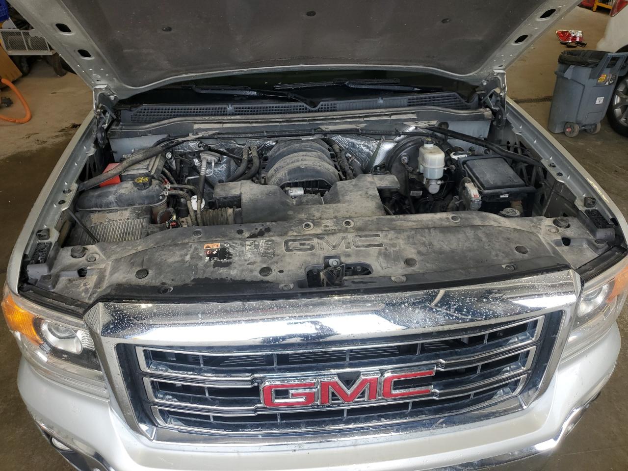GMC Sierra K1500 Slt Image 12