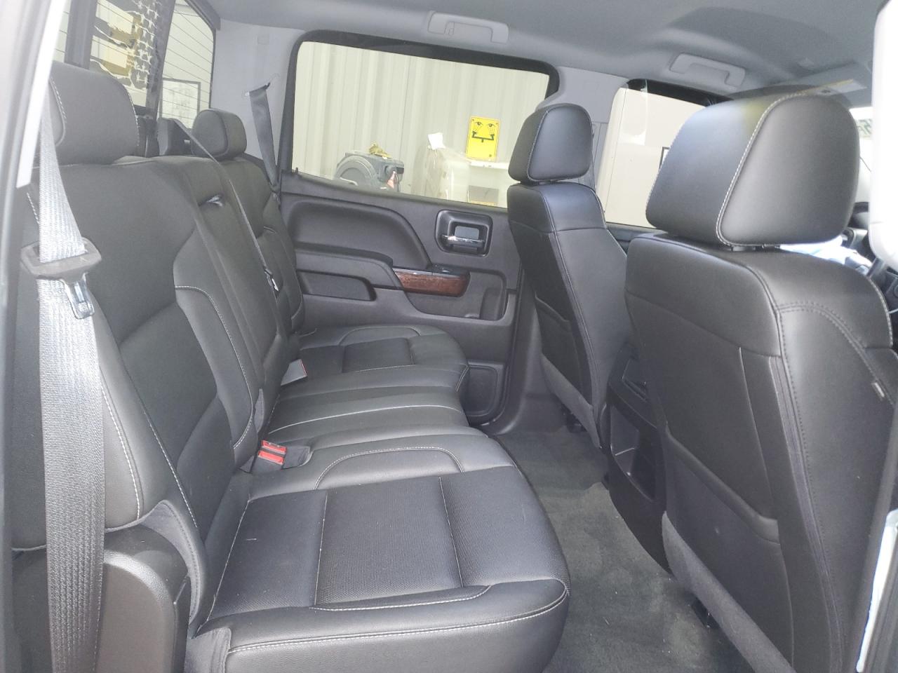 GMC Sierra K1500 Slt Image 2