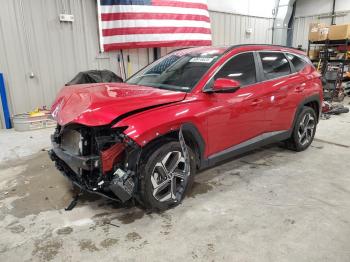  Salvage Hyundai TUCSON