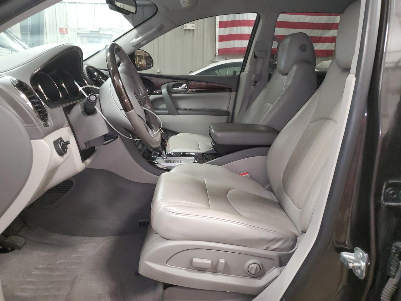 Buick Enclave Image 7
