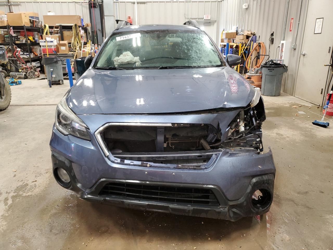 Subaru Outback 2.5i Limited Image 4