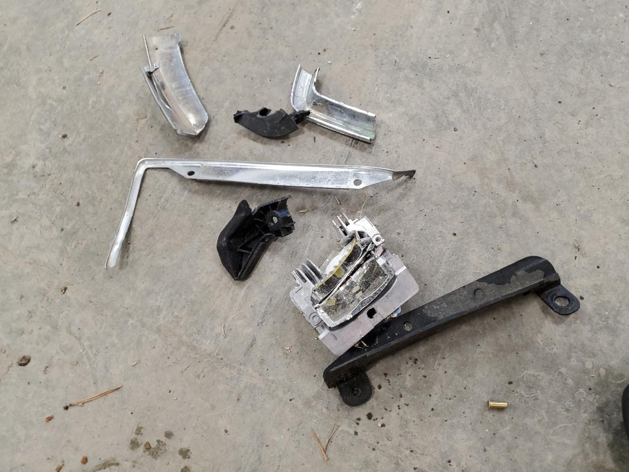 Subaru Outback 2.5i Limited Image 11