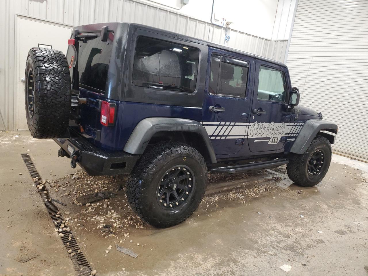Jeep Wrangler Sport Image 3