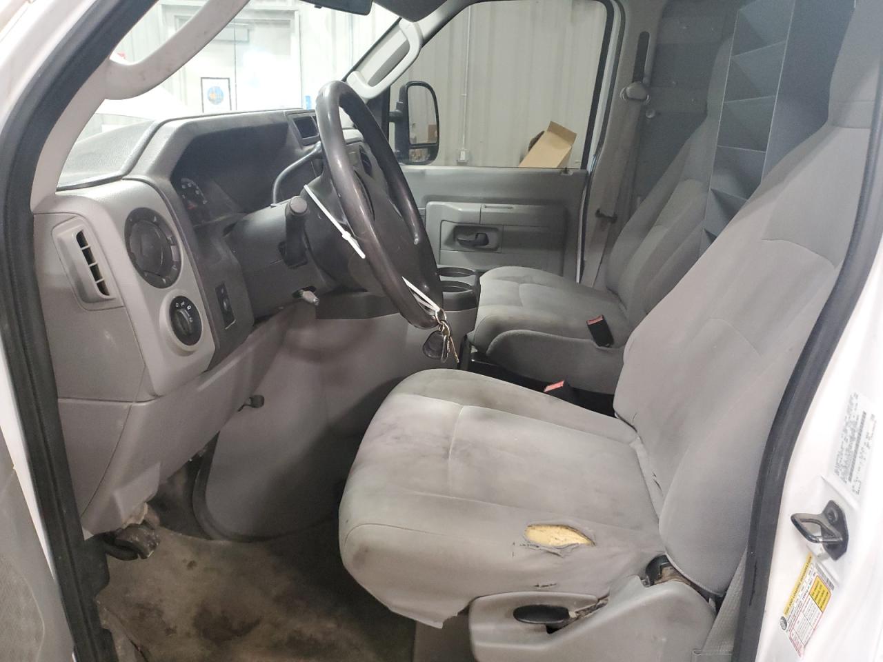 Ford Uk E350 Super Duty Van Image 13