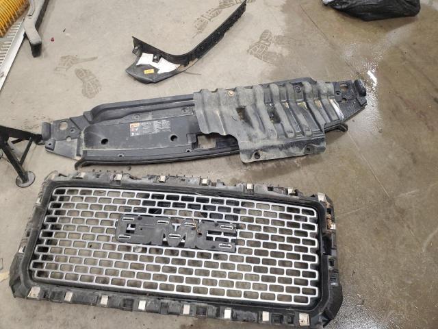 GMC Sierra K3500 Denali Image 11