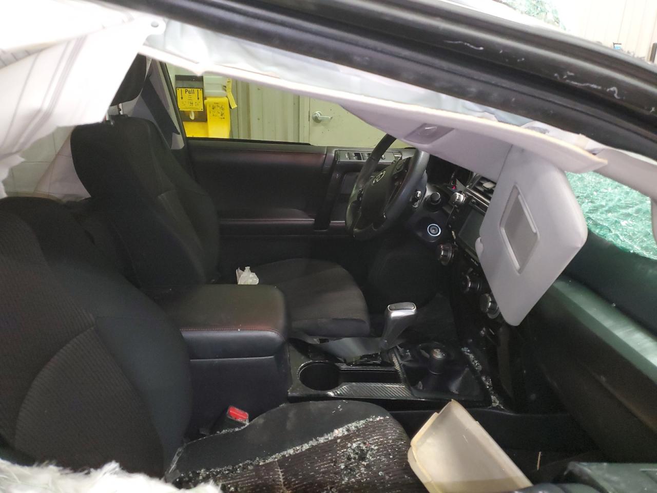 Toyota 4Runner Sr5/sr5 Premium Image 9