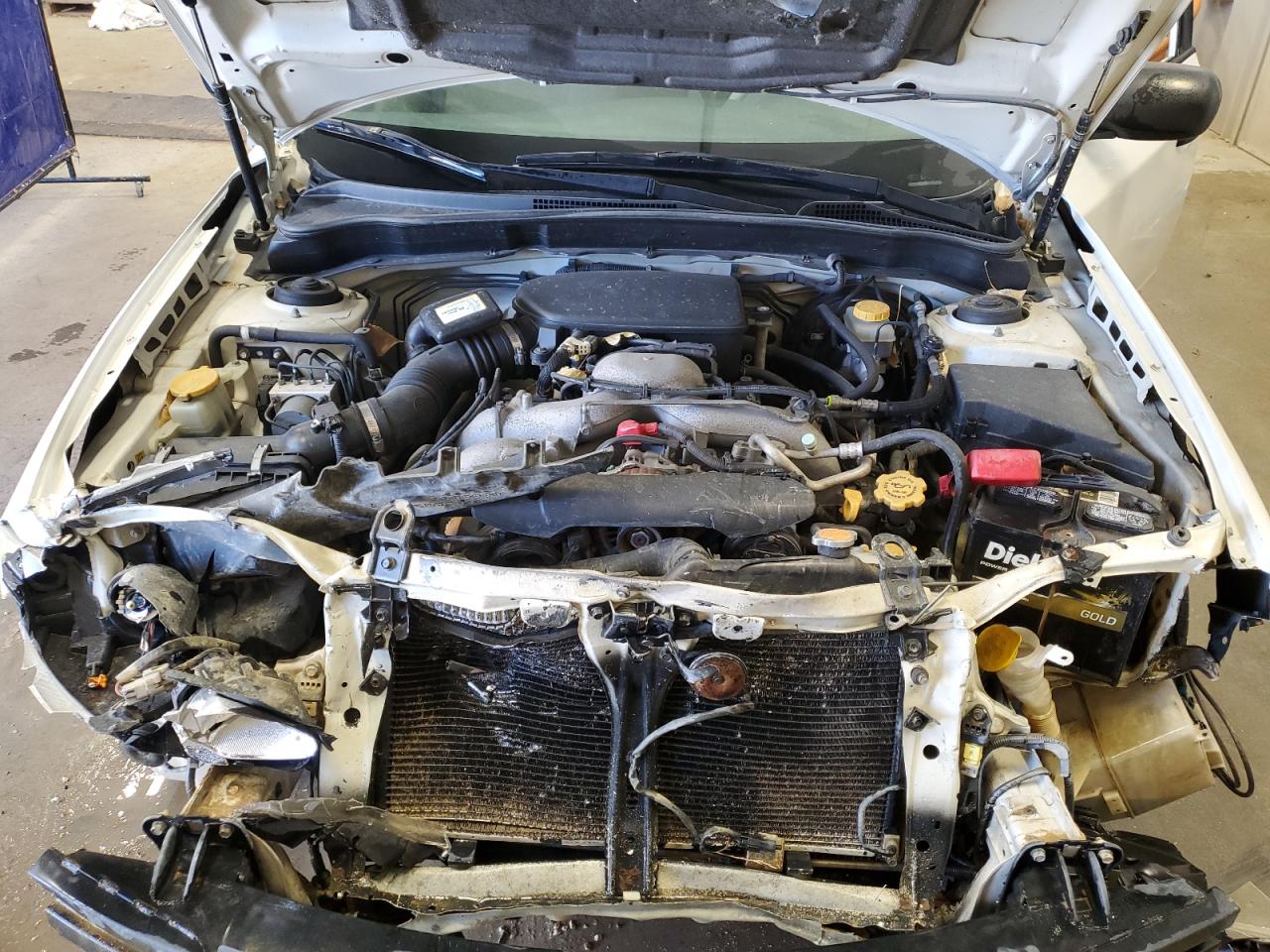 Subaru Impreza 2.5i Image 13