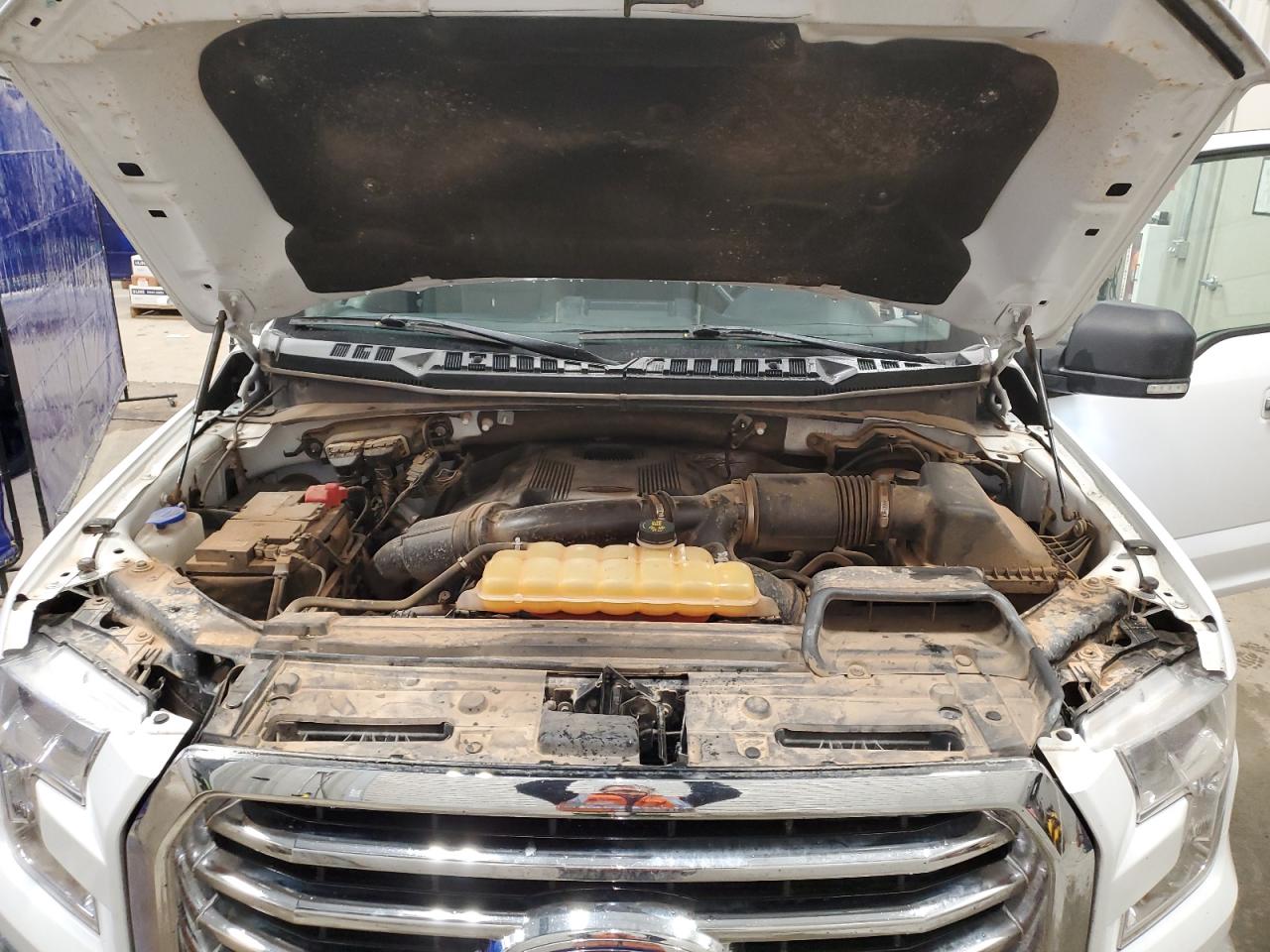 Ford F-150 Supercrew Image 6