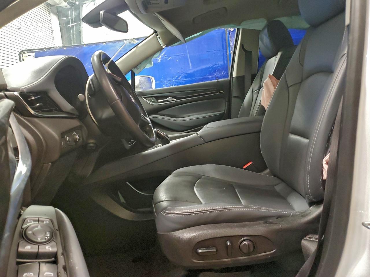 Buick Enclave Premium Image 6