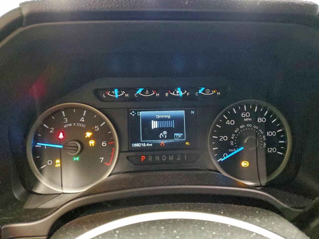 Ford F-150 Super Cab Image 11