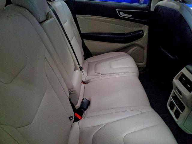 Ford Edge Titanium Image 11