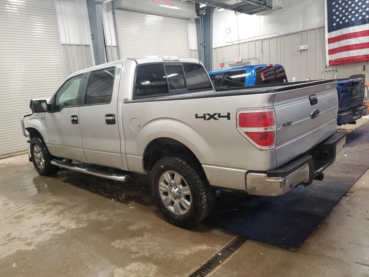 Ford F-150 Supercrew Image 7