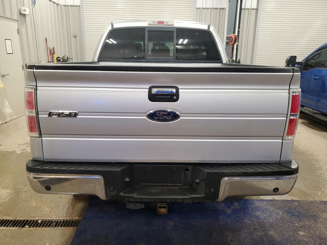 Ford F-150 Supercrew Image 13