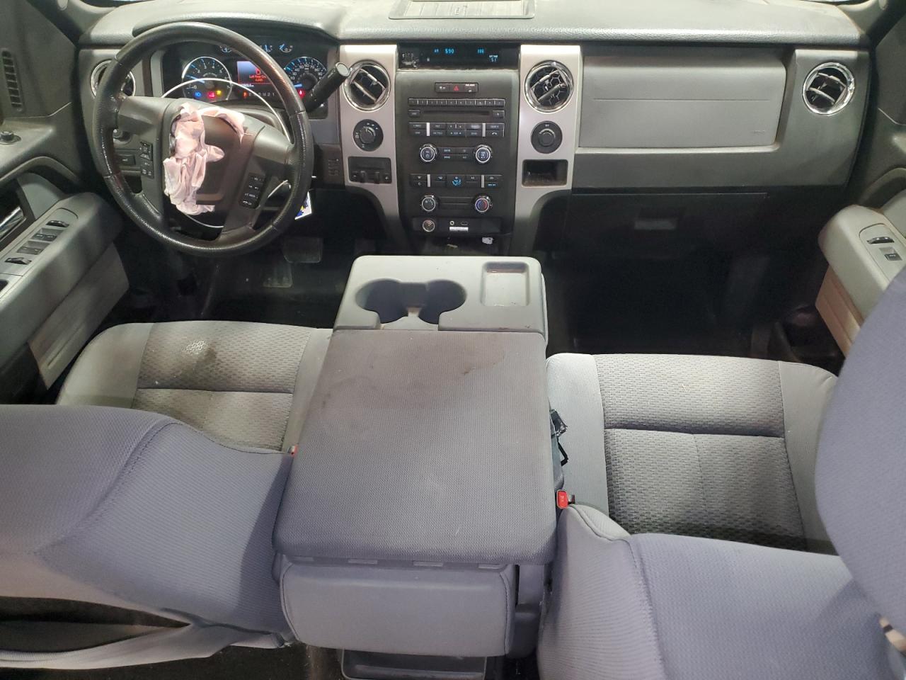 Ford F-150 Supercrew Image 2