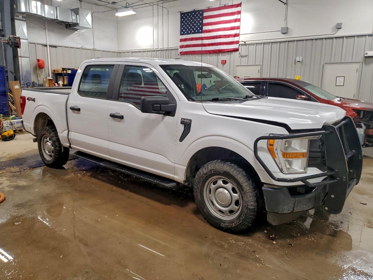 Ford F-150 Supercrew Image 8