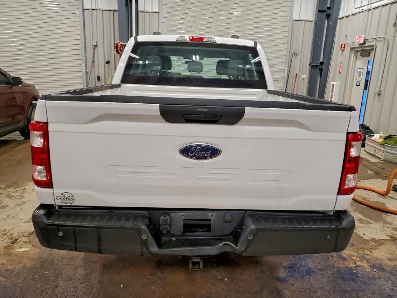 Ford F-150 Supercrew Image 6