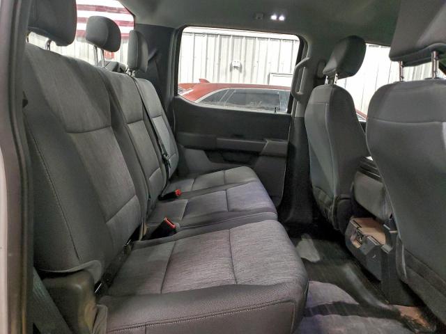 Ford F-150 Supercrew Image 5