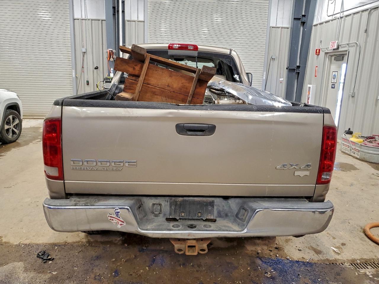 Dodge Ram 2500 St Image 12