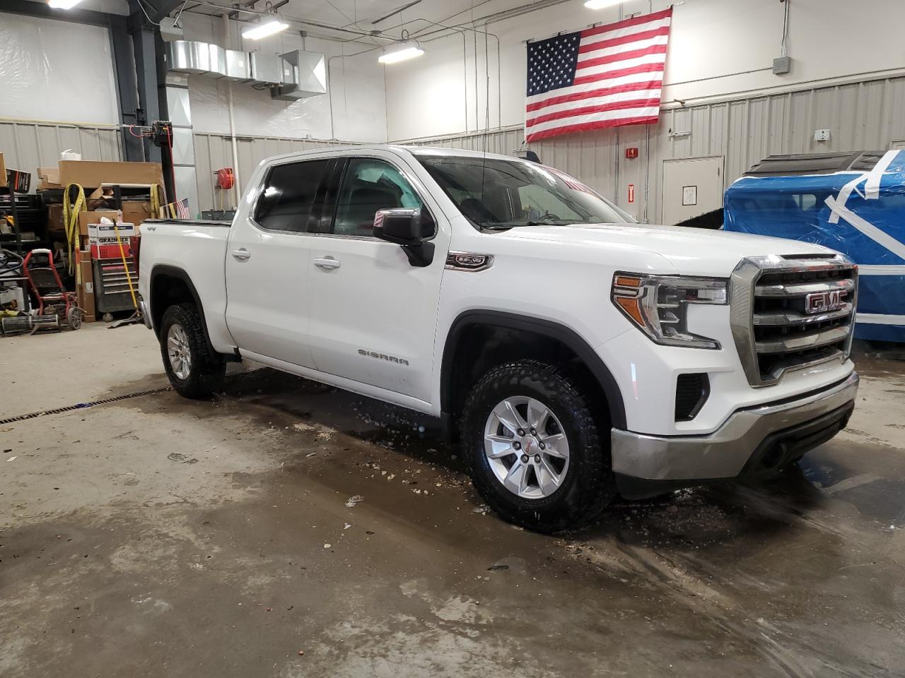 GMC Sierra K1500 Sle Image 3