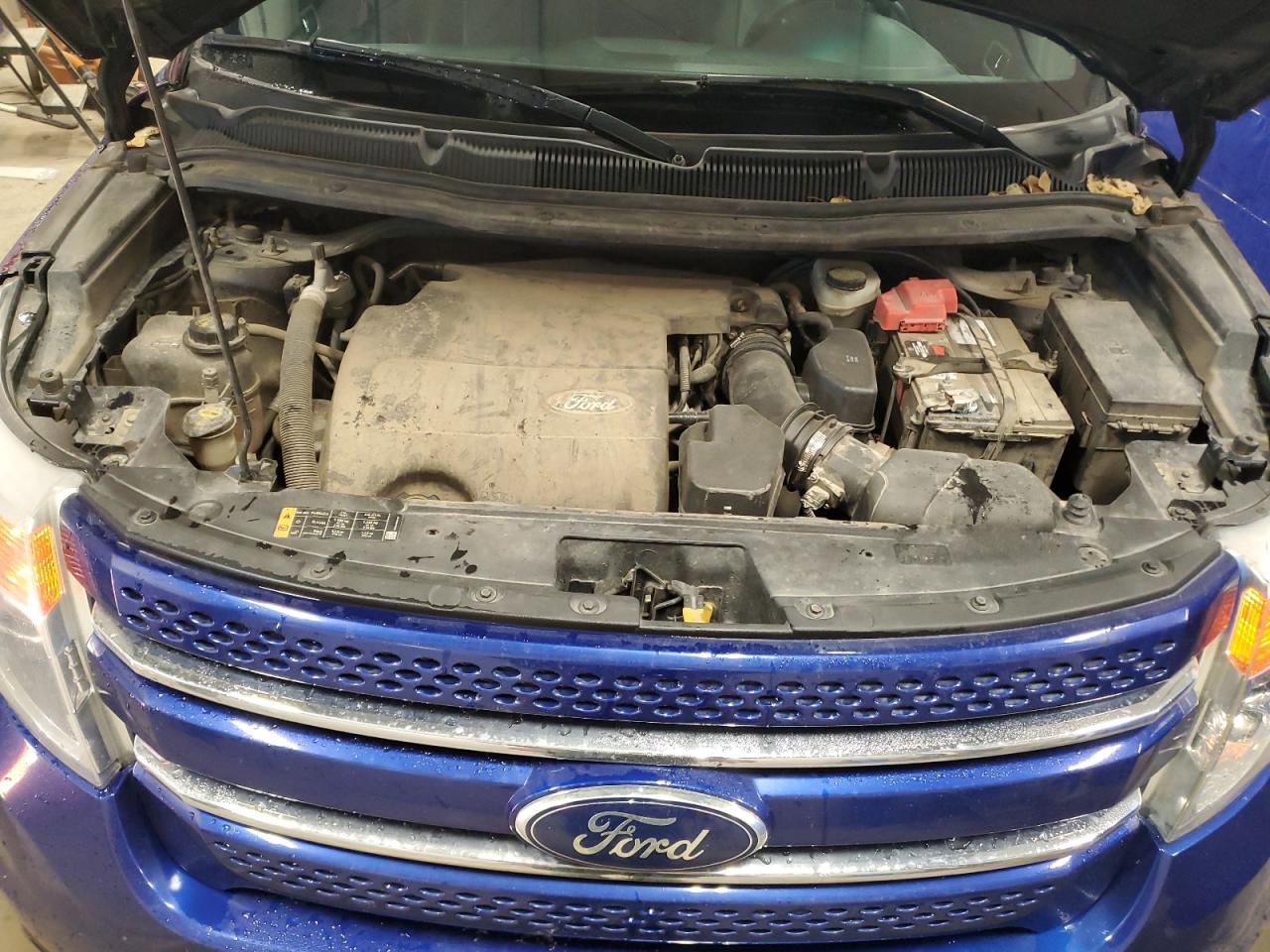 Ford Explorer Limited Image 2