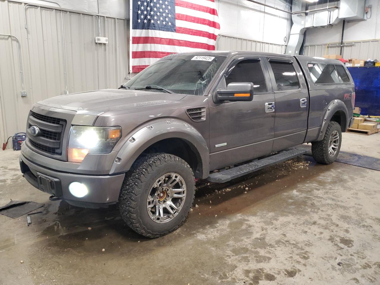 Ford F-150 Supercrew Image 1