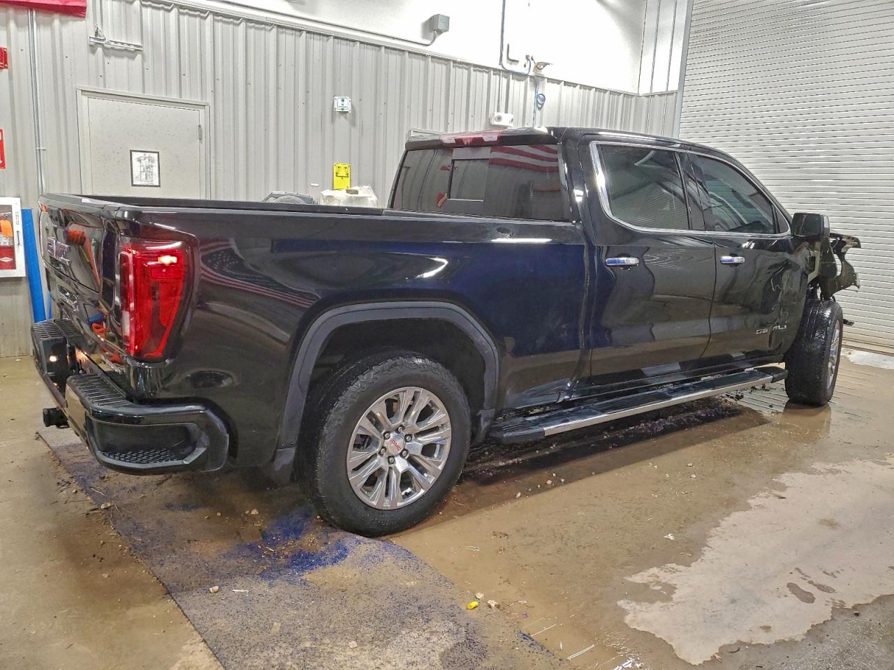 GMC Sierra K1500 Denali Image 4