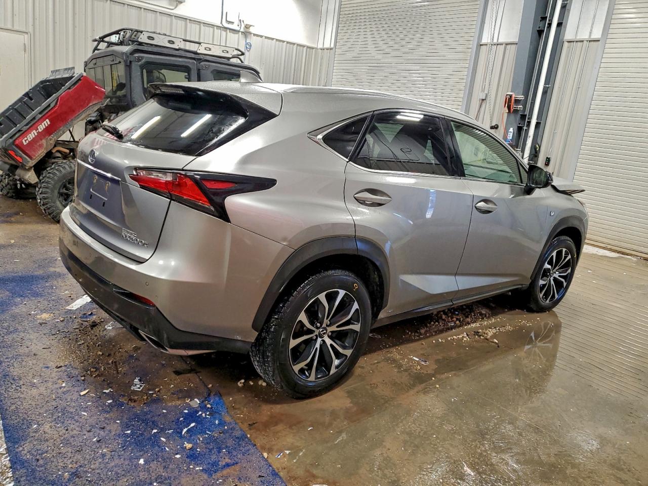 Lexus NX 200t Image 5