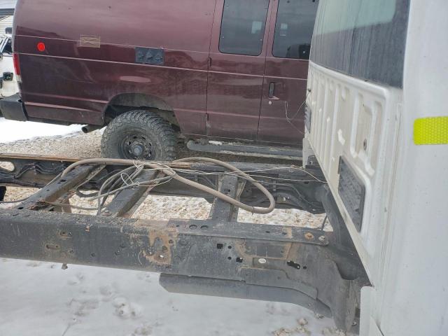 Ford F-550 Super Duty Image 8