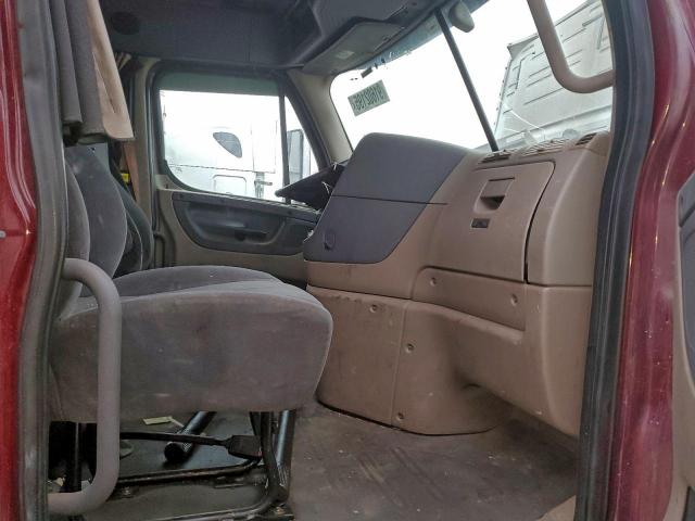 Freightliner Cascadia Image 9