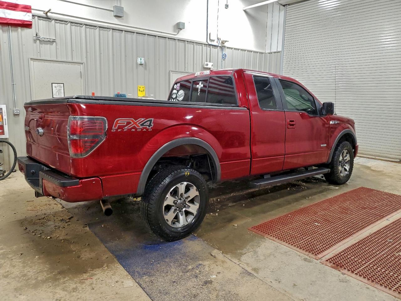 Ford F-150 Super Cab Image 4