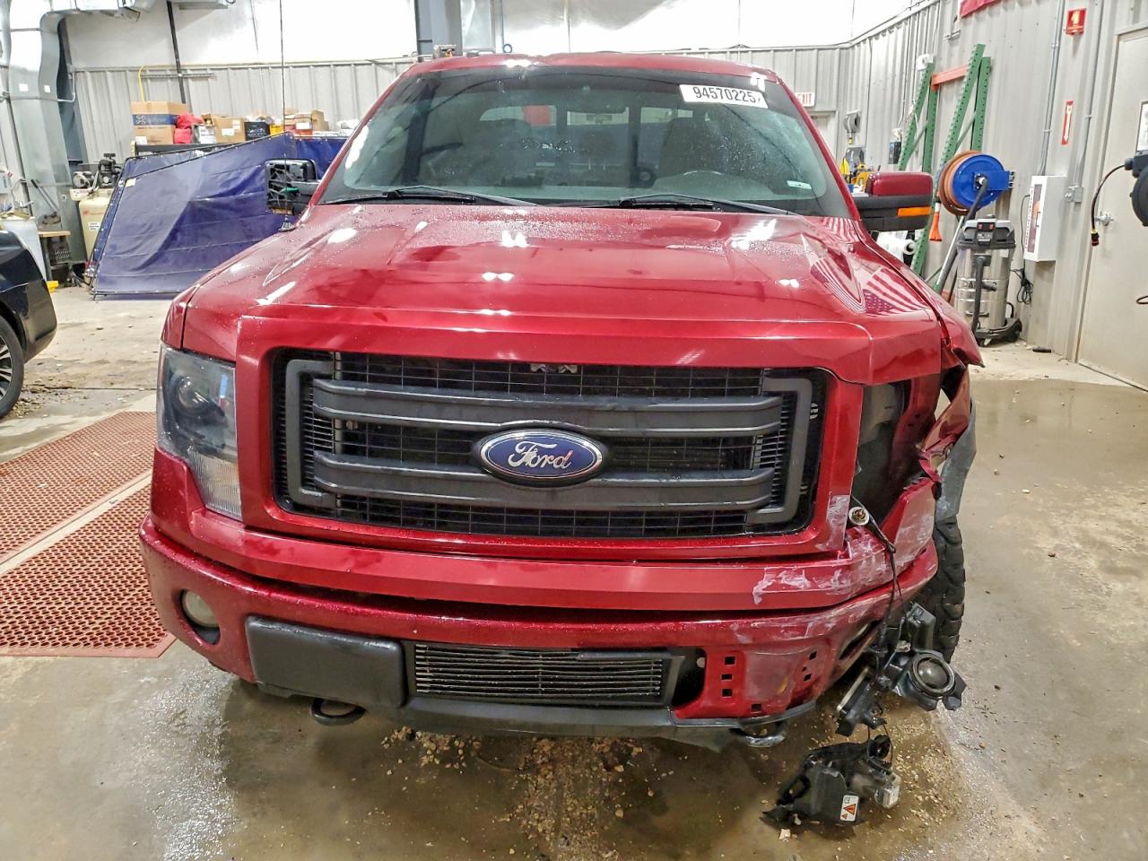 Ford F-150 Super Cab Image 7