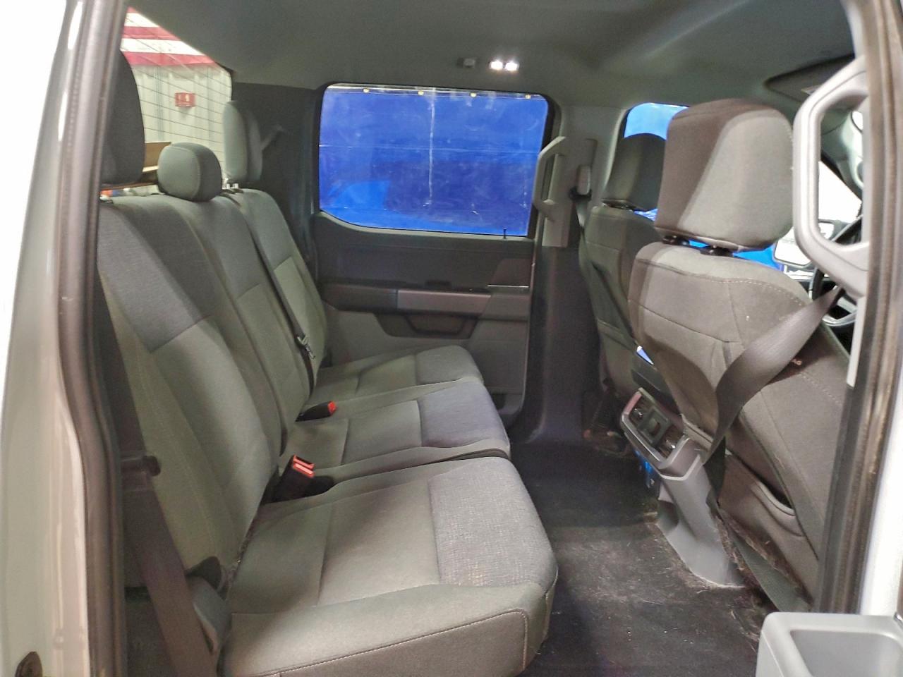 Ford F-150 Xlt Image 12